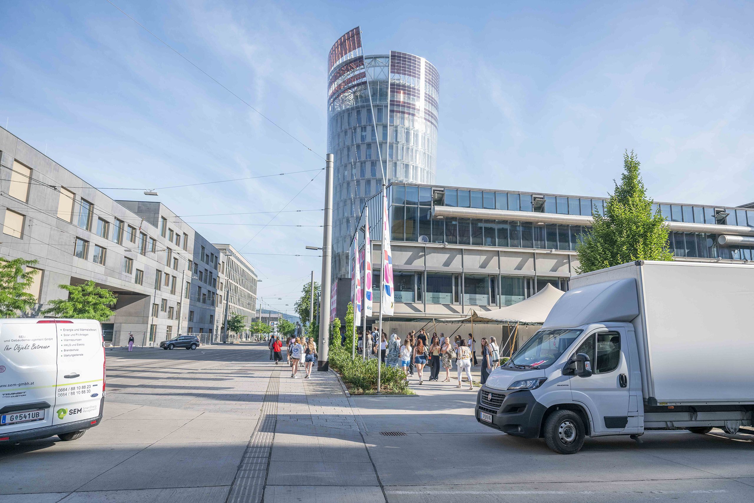 Schüler nahe des BORG Dreierschützengasse in Graz.