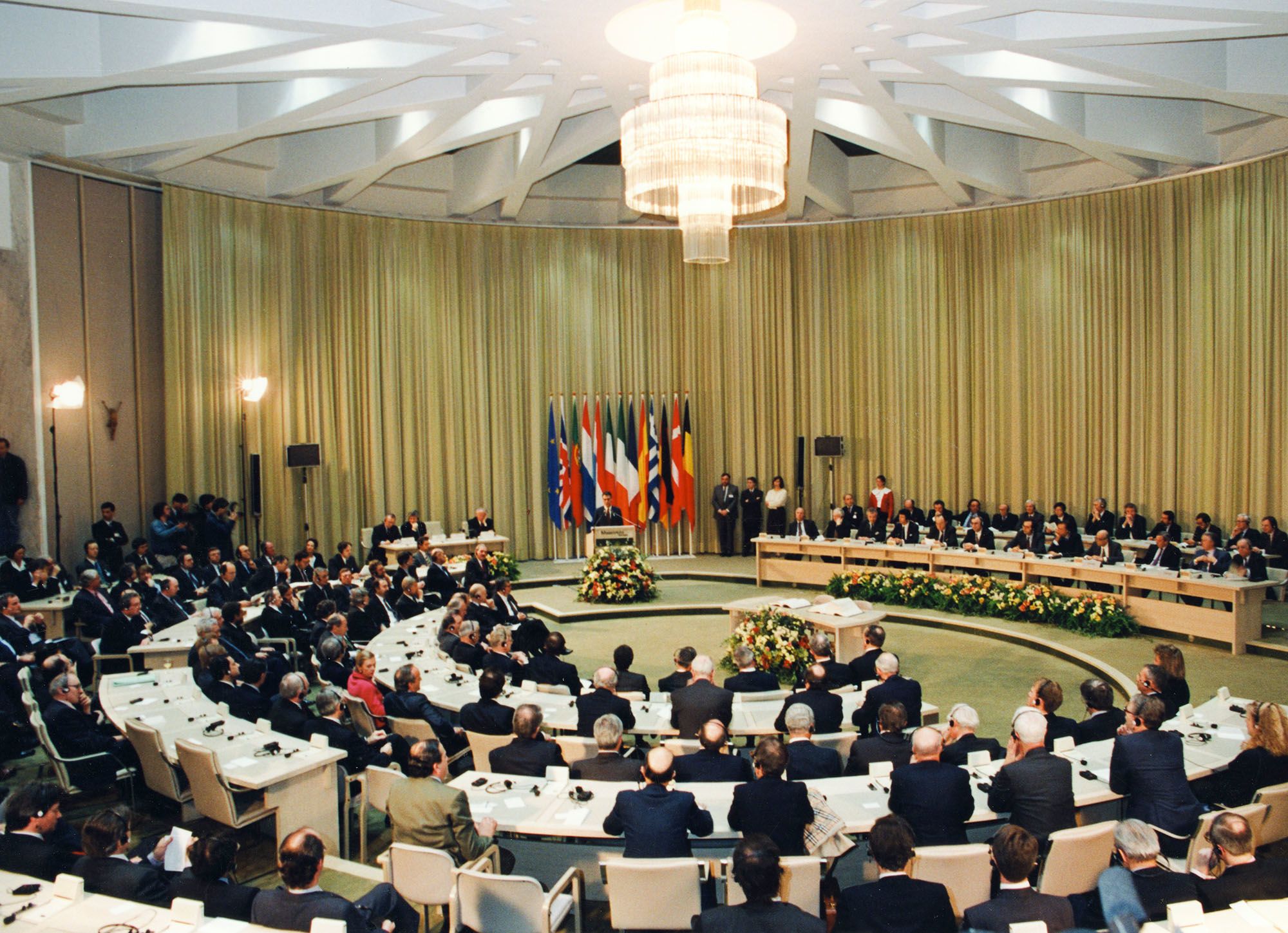 Die Unterzeichnung des Vertrags von Maastricht